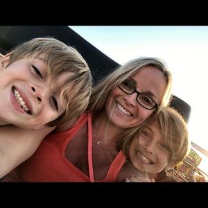 Meet your Posher, Kimberly